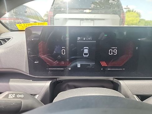 Used 2025 Kia K4 FWD image 5