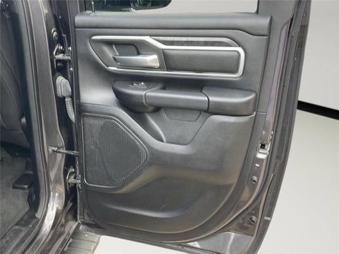 Used 2021 RAM 1500 Big Horn AWD/4WD image 13