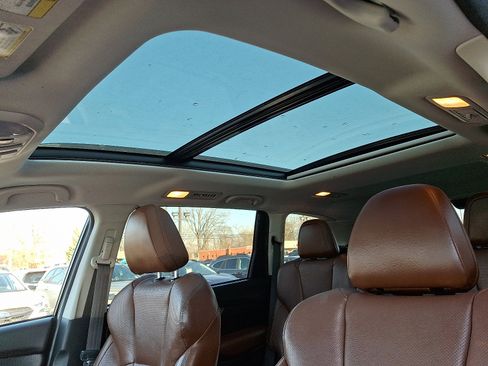 Used 2019 Subaru Ascent Touring w/ Popular Package #3 image 15