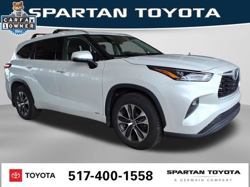 Used 2022 Toyota Highlander XLE image 5