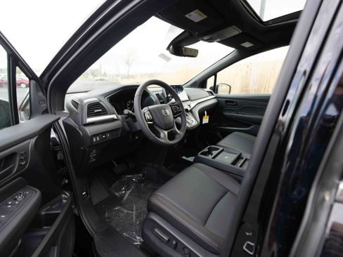 New 2026 Honda Odyssey Sport-L image 8
