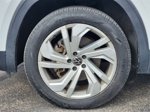 Used 2021 Volkswagen Atlas SE image 9