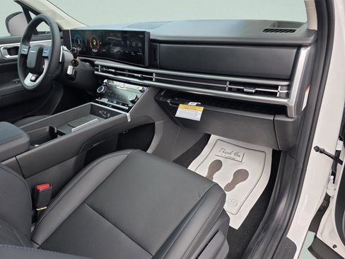 New 2026 Hyundai Santa Fe SEL image 11