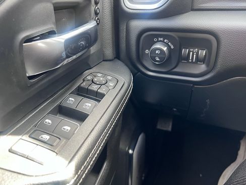 New 2026 RAM 2500 Laramie AWD/4WD image 22