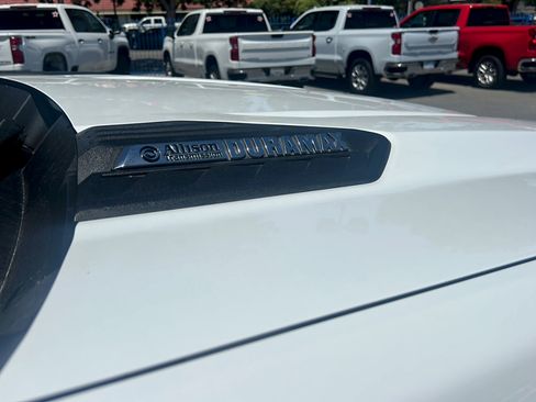 Used 2023 Chevrolet Silverado 3500 LT w/ Convenience Package AWD/4WD image 33