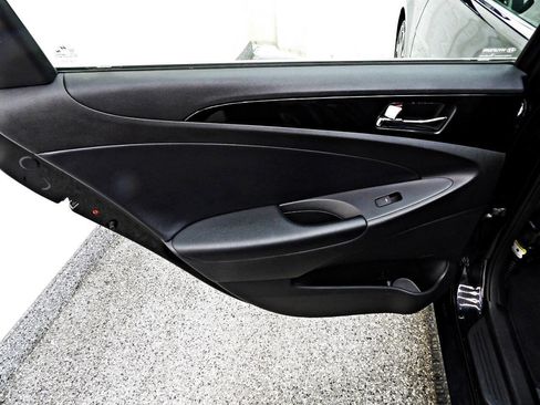 Used 2014 Hyundai Sonata SE w/ Premium Package 04 image 9