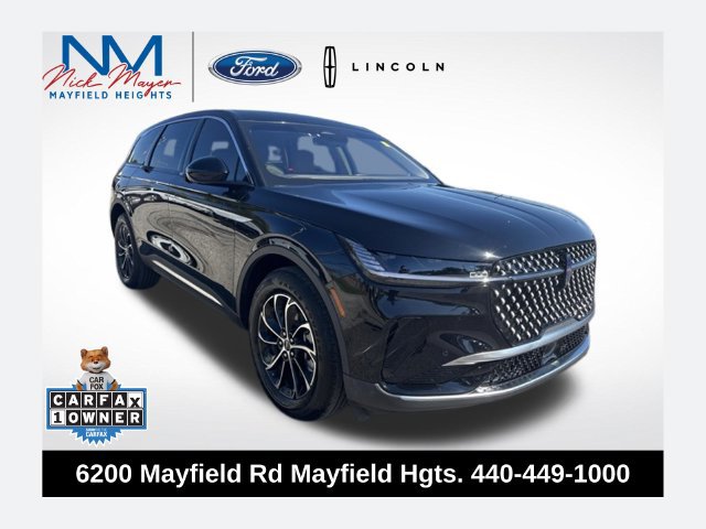 Used 2024 Lincoln Nautilus Premier AWD/4WD image 1
