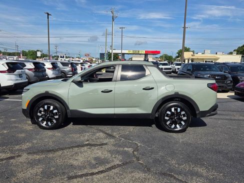 Certified 2025 Hyundai Santa Cruz SEL FWD image 4