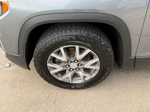 Used 2022 GMC Acadia SLT w/ Preferred Package AWD/4WD image 47
