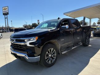 Used 2023 Chevrolet Silverado 1500 LT video 1
