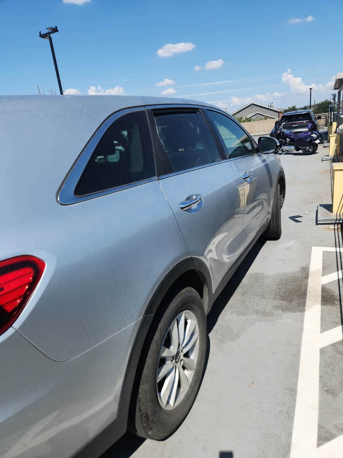 Used 2019 Kia Sorento FWD V6 image 10