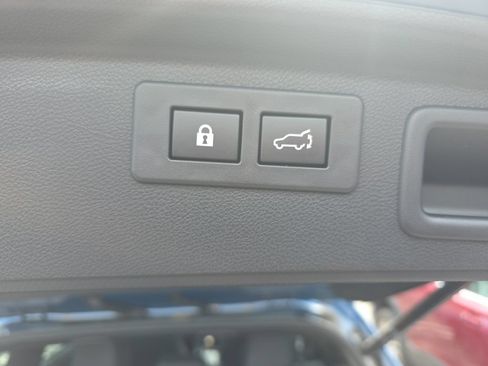 Used 2023 Subaru Forester Wilderness AWD/4WD image 10