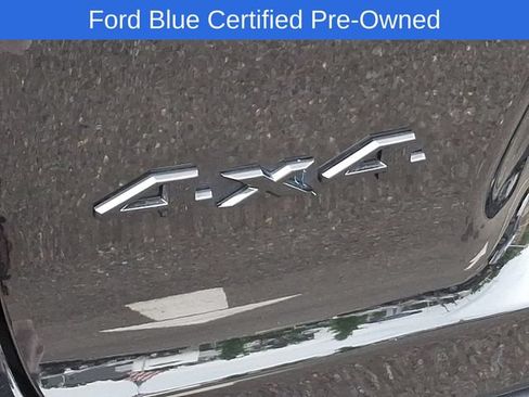 Used 2020 Jeep Cherokee Latitude Plus AWD/4WD image 32