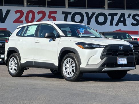 New 2026 Toyota Corolla Cross L image 8