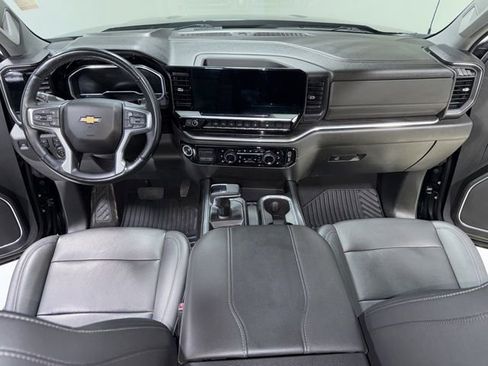 Used 2023 Chevrolet Silverado 1500 LTZ w/ LTZ Premium Package image 17
