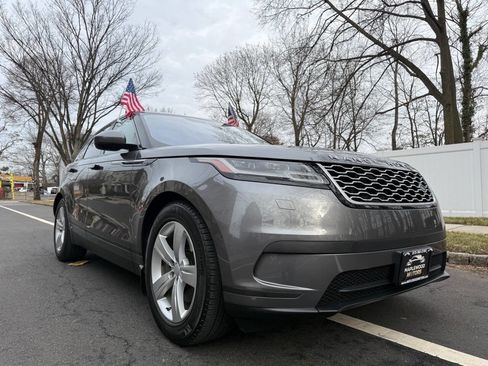Used 2018 Land Rover Range Rover Velar S image 25