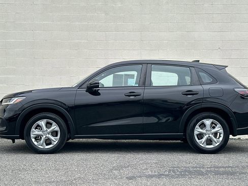 Used 2024 Honda HR-V LX image 7