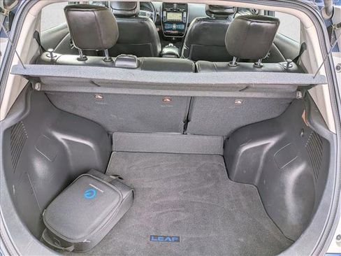 Used 2017 Nissan Leaf SL image 19