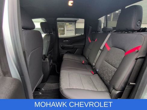 Used 2024 Chevrolet Colorado Z71 w/ Z71 Convenience Package 2 image 25
