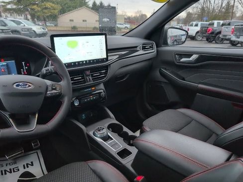 Used 2023 Ford Escape ST-Line w/ Tech Pack #1 image 24