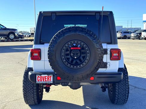 Used 2018 Jeep Wrangler Unlimited Rubicon image 8