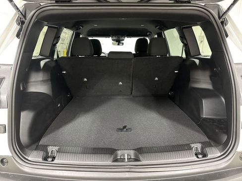 New 2026 Jeep Cherokee Laredo AWD/4WD image 23