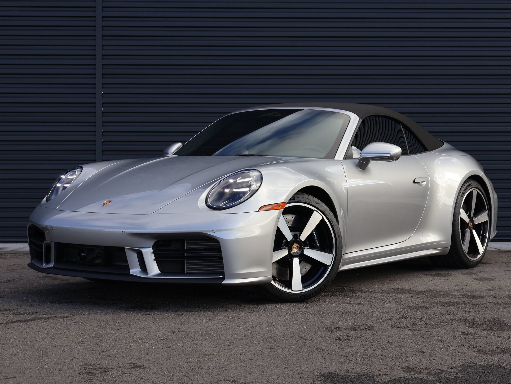Certified 2026 Porsche 911 Carrera 4S AWD/4WD image 1