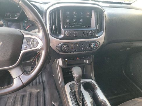 Used 2022 Chevrolet Colorado LT w/ Fleet Safety Package RWD image 15