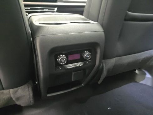 New 2026 Chevrolet Traverse High Country image 24