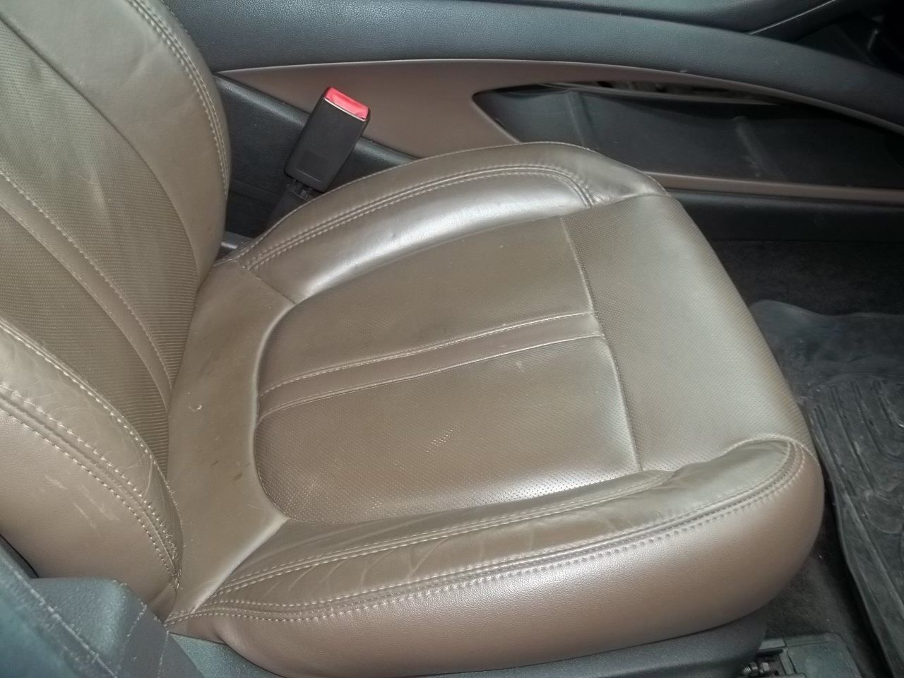 Used 2014 Lincoln MKZ AWD w/ Equipment Group 102A Reserve image 9