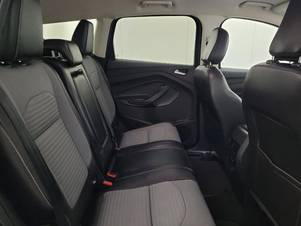 Used 2018 Ford Escape SE w/ SE Sport Appearance Package AWD/4WD image 19