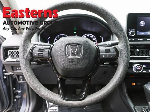Used 2023 Honda Civic LX image 10