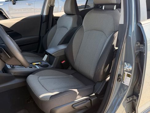 Used 2024 Subaru Crosstrek 2.0i Premium w/ Crosstrek Mirror Package AWD/4WD image 9