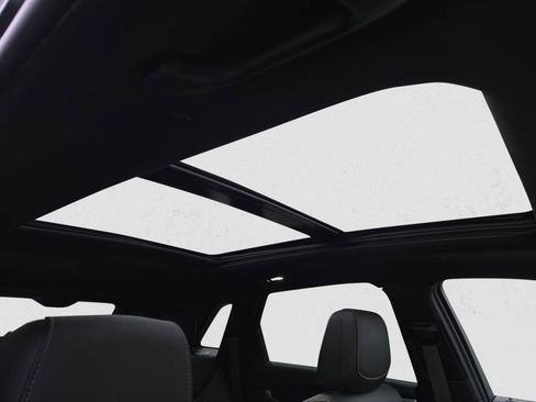 Certified 2024 Cadillac XT5 Premium Luxury w/ Technology Package image 23