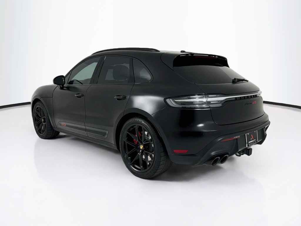 Certified 2024 Porsche Macan GTS AWD/4WD image 3