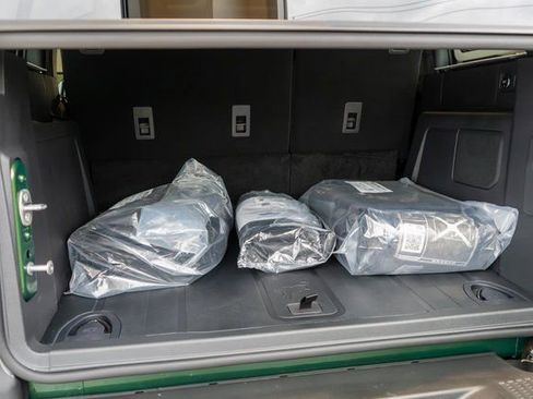 New 2025 Ford Bronco Badlands w/ Sasquatch Package AWD/4WD image 6