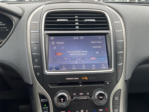 Used 2020 Lincoln Nautilus Reserve w/ Equipment Group 201A FWD image 23