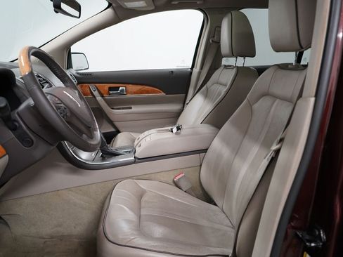 Used 2012 Lincoln MKX AWD image 19