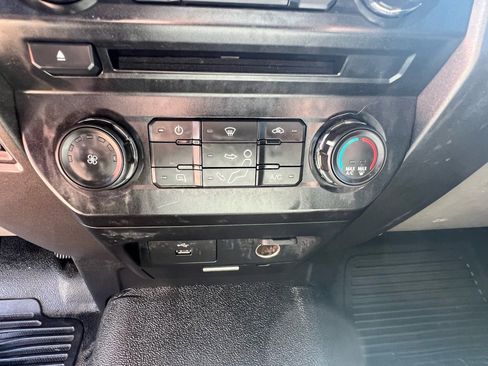 Used 2018 Ford F250 XL w/ Power Equipment Group RWD image 19