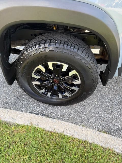Used 2024 Nissan Frontier PRO-4X w/ Off-Road Protection Package AWD/4WD image 12