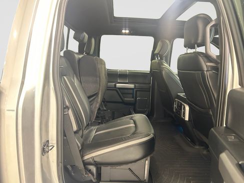 Used 2019 Ford F250 Platinum w/ Platinum Ultimate Package AWD/4WD image 17