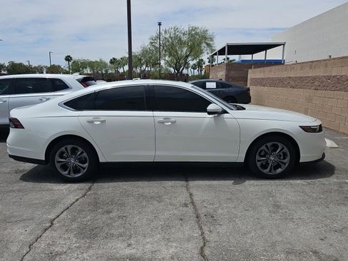 Used 2024 Honda Accord EX image 4
