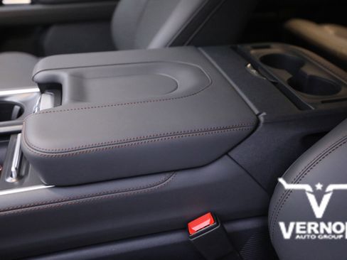 New 2025 Ford Expedition Max Active image 16