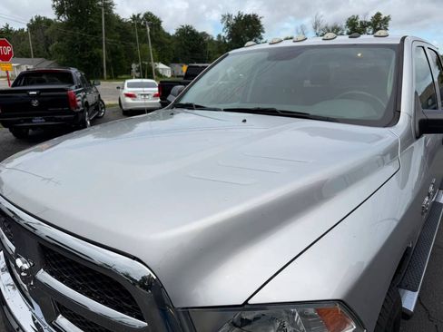 Used 2018 RAM 2500 Tradesman w/ Chrome Appearance Group AWD/4WD image 56