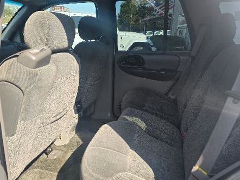Used 2002 Chevrolet TrailBlazer LS w/ Preferred Equipment Group image 6