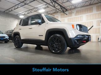 Used 2017 Jeep Renegade Trailhawk video 1