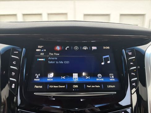 Used 2019 Cadillac Escalade Luxury image 24