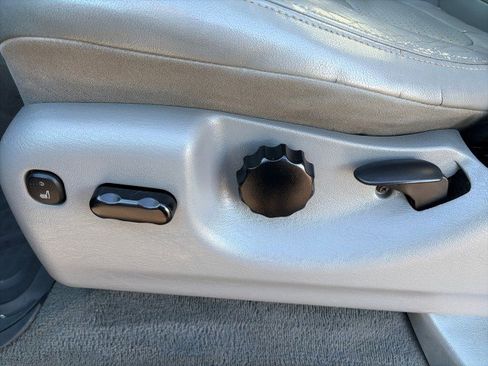 Used 2003 Ford F350 Lariat image 13