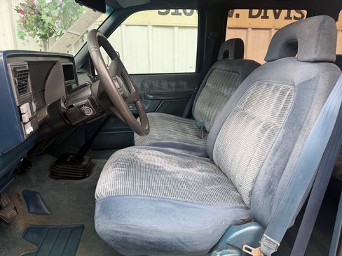 Used 1993 Chevrolet Silverado 3500 2WD Crew Cab image 12