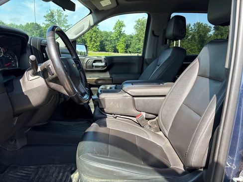 Used 2021 Chevrolet Silverado 1500 LT w/ Convenience Package II AWD/4WD image 13